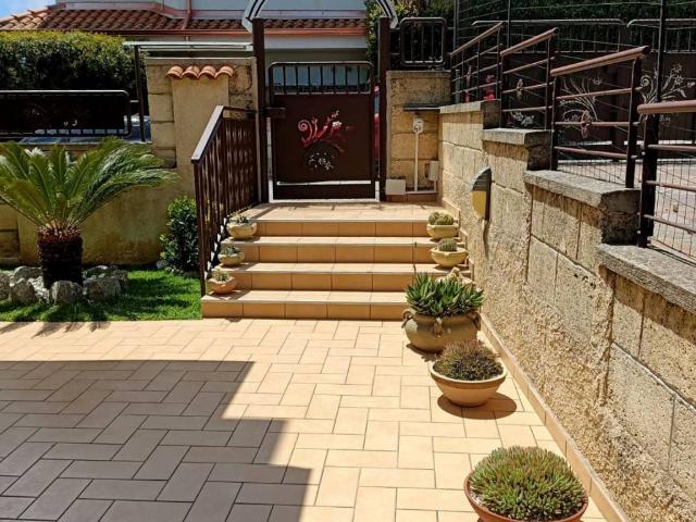 Villa in vendita a Jonadi VV