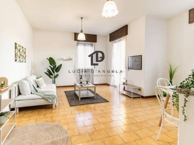Villa in vendita a Jerago con Orago VA