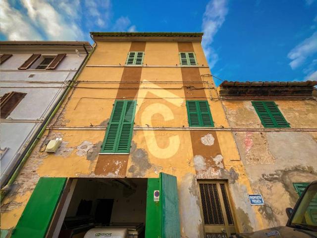 Villa in vendita a Jesi AN
