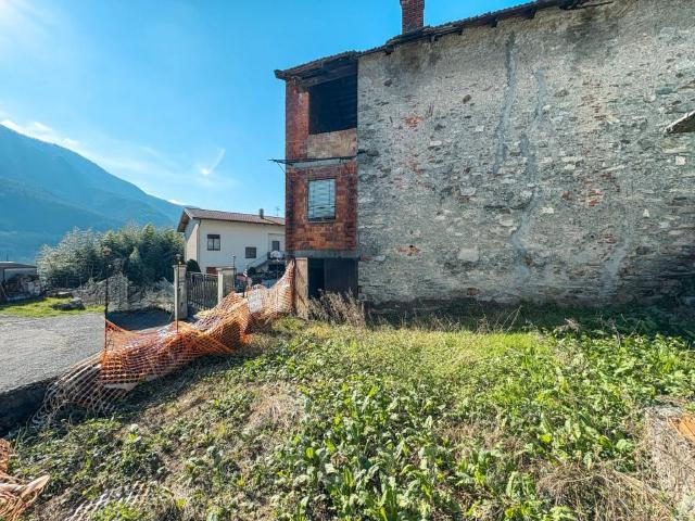 Villa in vendita a Omegna VB