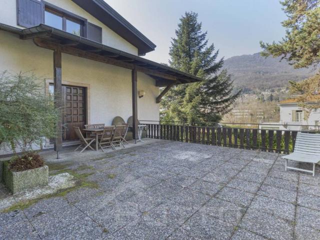 Villa in vendita a Omegna VB