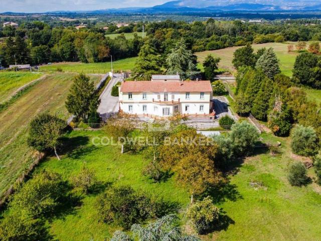 Villa in vendita a Onano VT