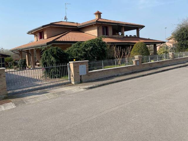 Villa in vendita a Occhiobello RO