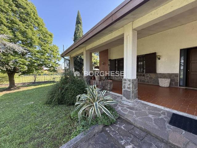 Villa in vendita a Occhiobello RO
