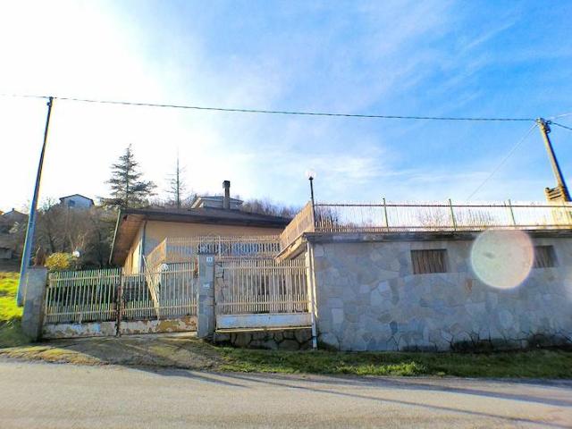 Villa in vendita a Odalengo Grande AL