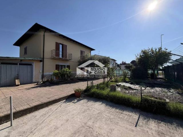 Villa in vendita a Offanengo CR