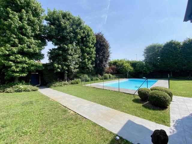 Villa in vendita a Offlaga BS