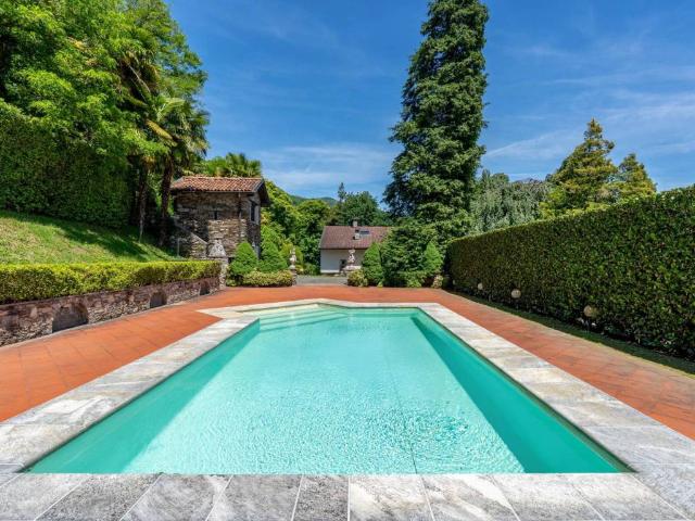 Villa in vendita a Oggebbio VB