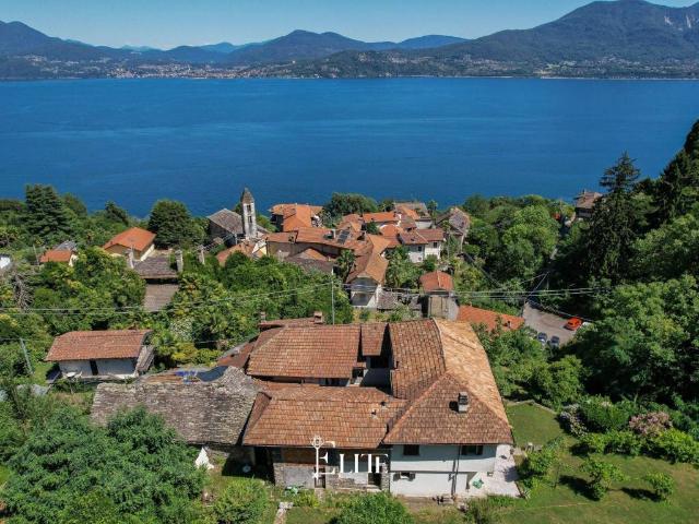 Villa in vendita a Oggebbio VB