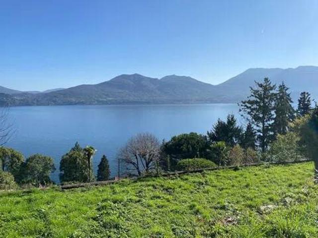 Villa in vendita a Oggebbio VB