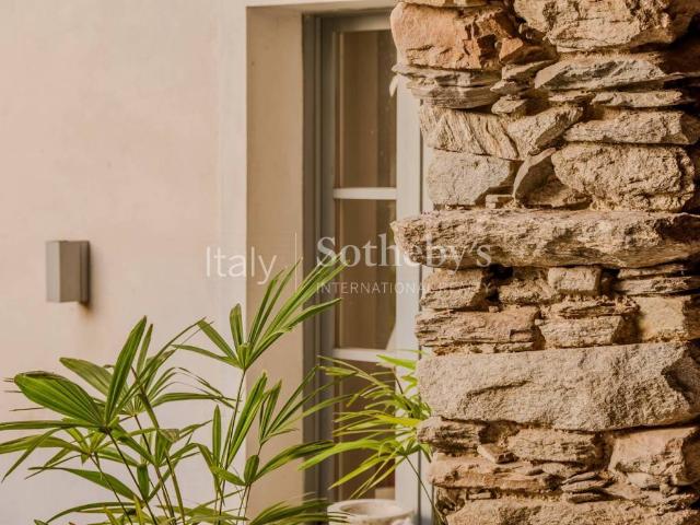 Villa in vendita a Oggebbio VB