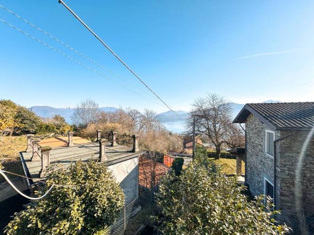 Villa in vendita a Oggebbio VB