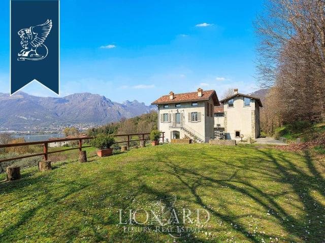 Villa in vendita a Oggiono LC
