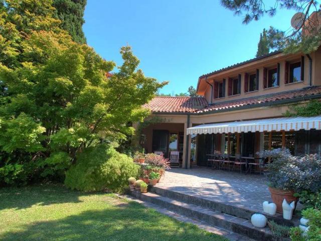 Villa in vendita a Oggiono LC
