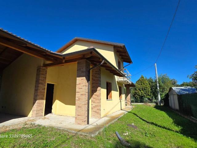 Villa in vendita a Oglianico TO