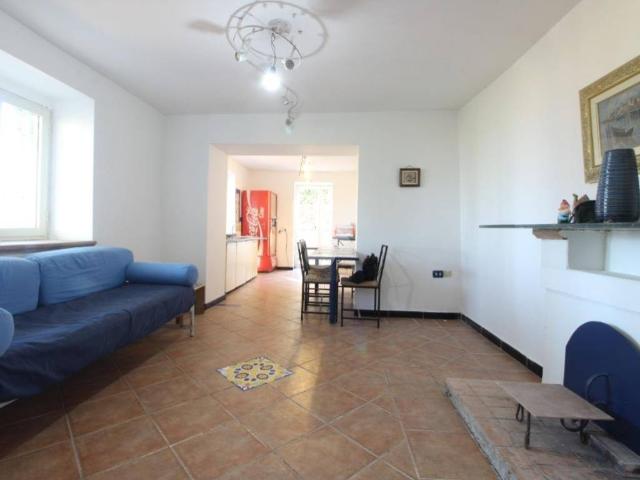 Villa in vendita a Ogliastro Cilento SA