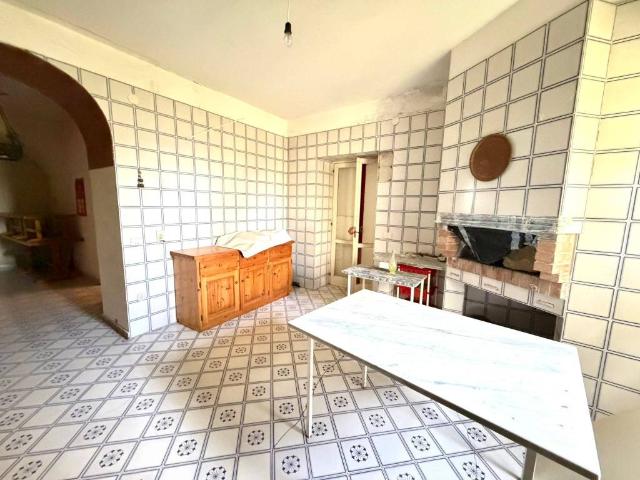 Villa in vendita a Ogliastro Cilento SA
