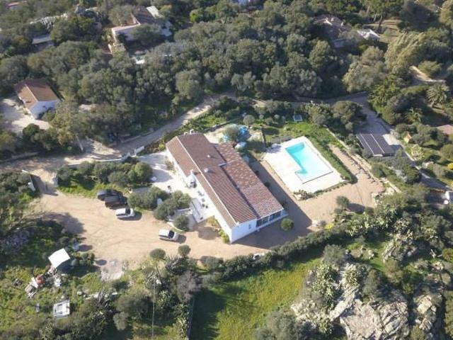 Villa in vendita a Olbia