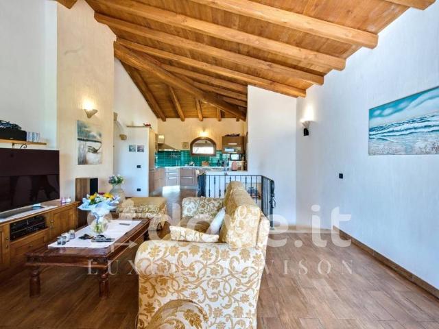 Villa in vendita a Olbia OT