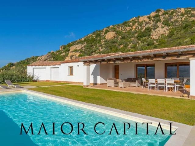 Villa in vendita a Olbia OT