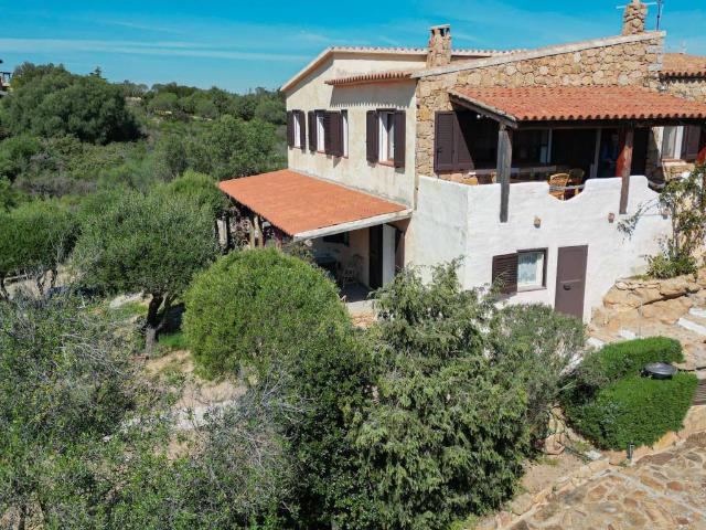 Villa in vendita a Olbia OT
