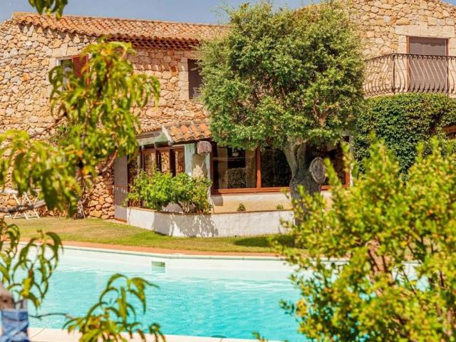 Villa in vendita a Olbia OT
