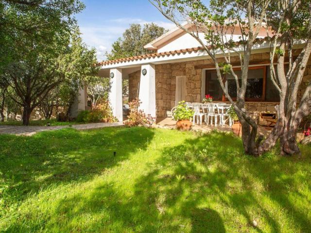 Villa in vendita a Olbia OT