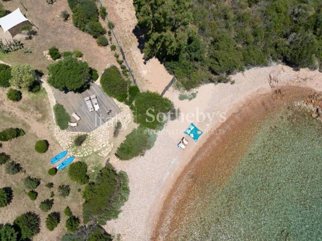 Villa in vendita a Olbia OT