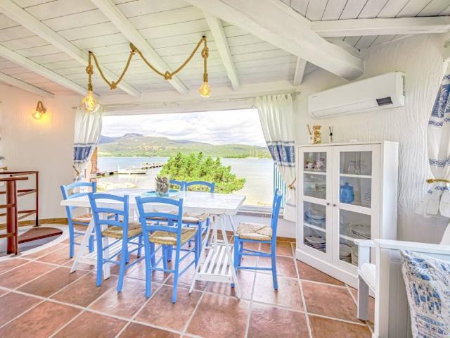 Villa in vendita a Olbia OT