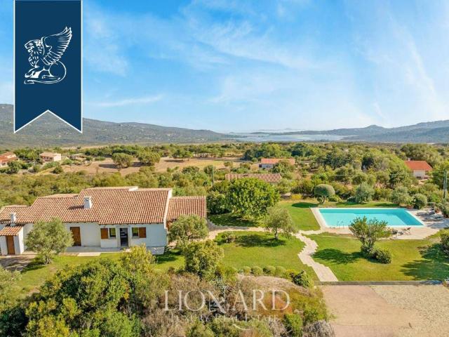 Villa in vendita a Olbia OT