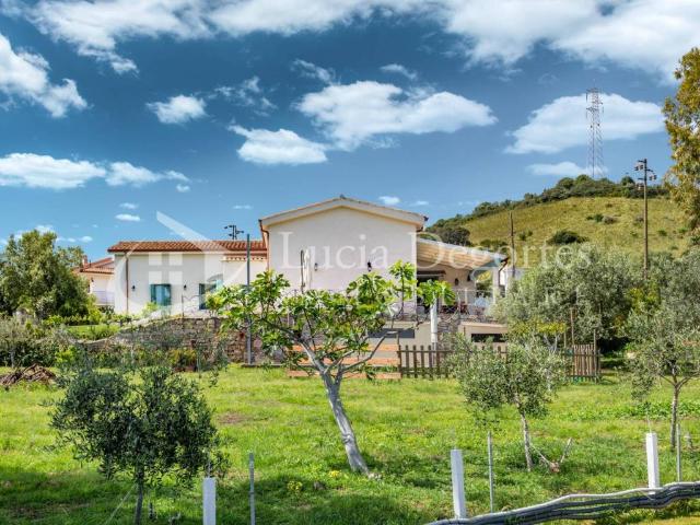 Villa in vendita a Olbia OT
