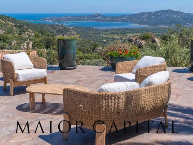 Villa in vendita a Olbia OT