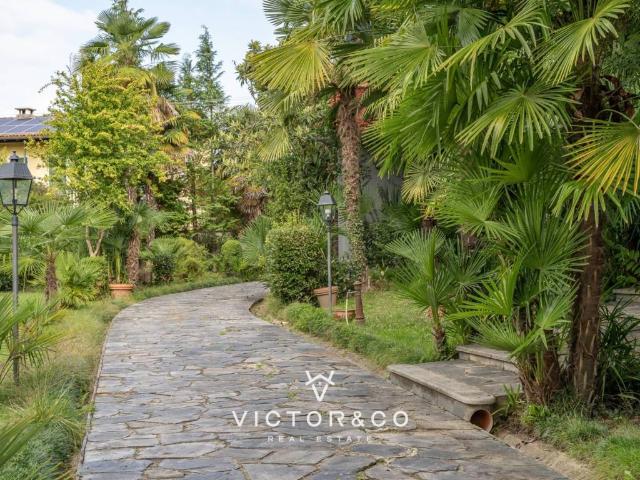 Villa in vendita a Oleggio NO