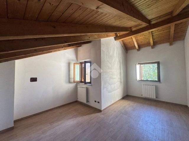 Villa in vendita a Oleggio NO