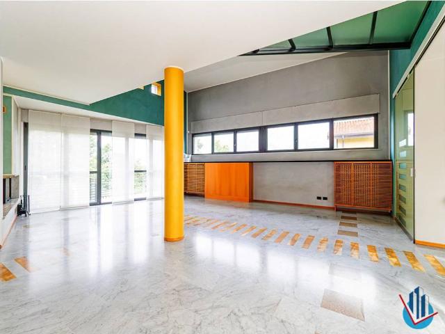 Villa in vendita a Olginate LC