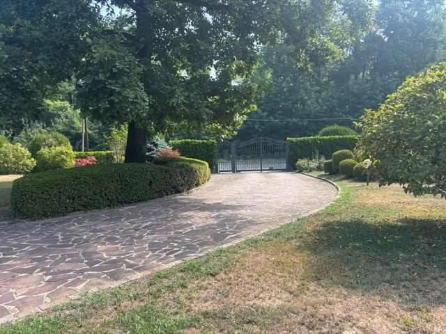 Villa in vendita a Olgiate Comasco CO