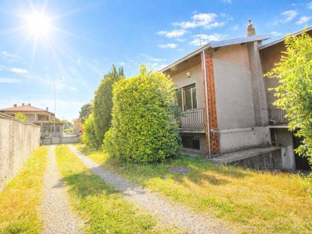 Villa in vendita a Olgiate Olona VA