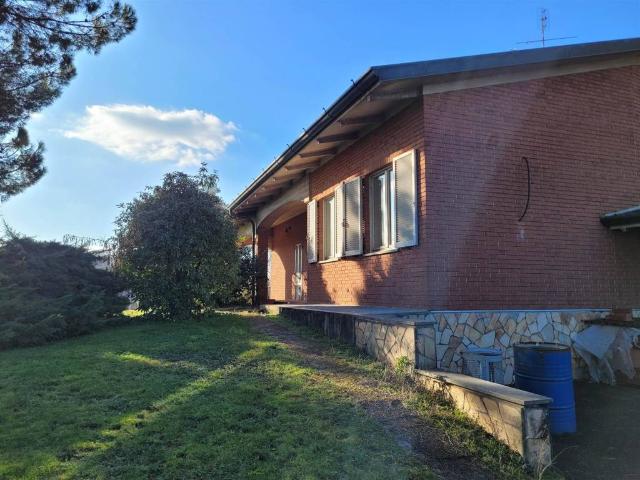 Villa in vendita a Olgiate Olona VA