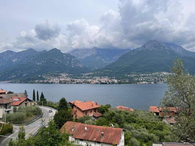 Villa in vendita a Oliveto Lario LC