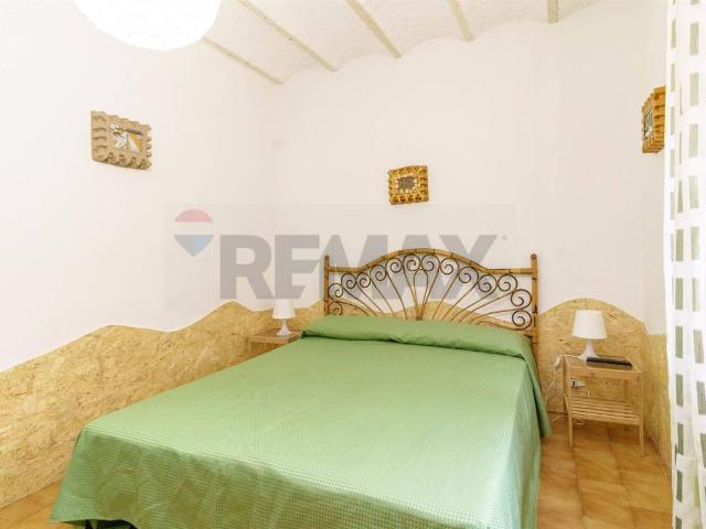 Villa in vendita a Oliveri ME