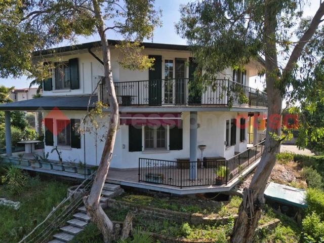 Villa in vendita a Oppeano VR