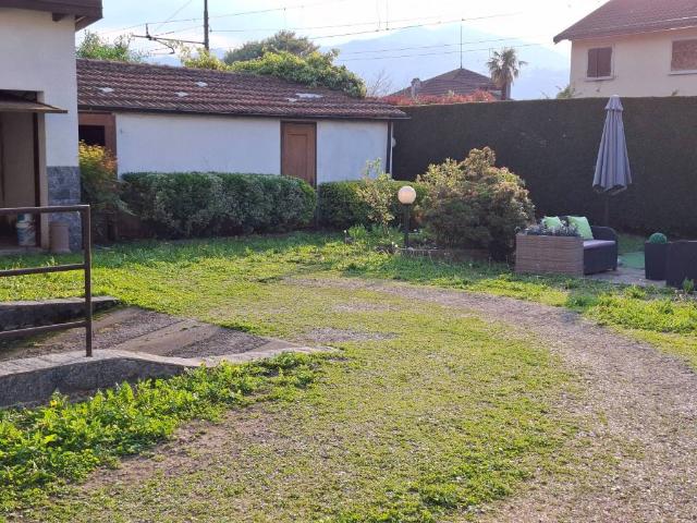 Villa in vendita a Orta San Giulio NO