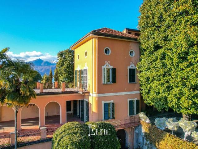 Villa in vendita a Orta San Giulio NO