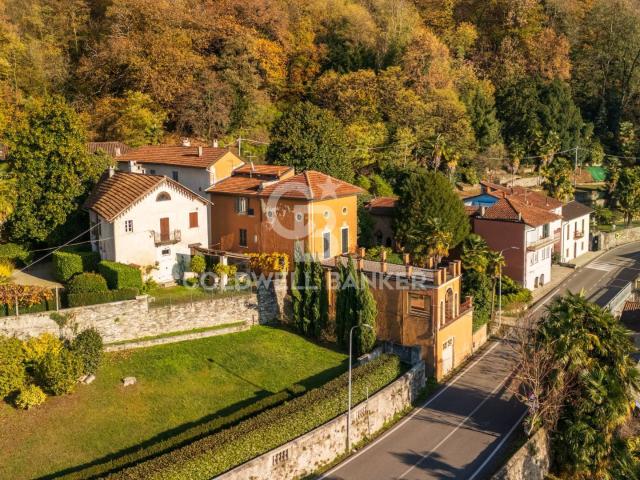 Villa in vendita a Orta San Giulio, Imolo