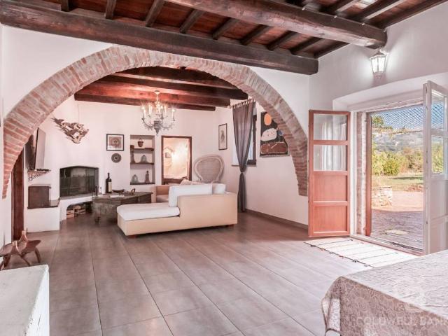 Villa in vendita a Orte VT