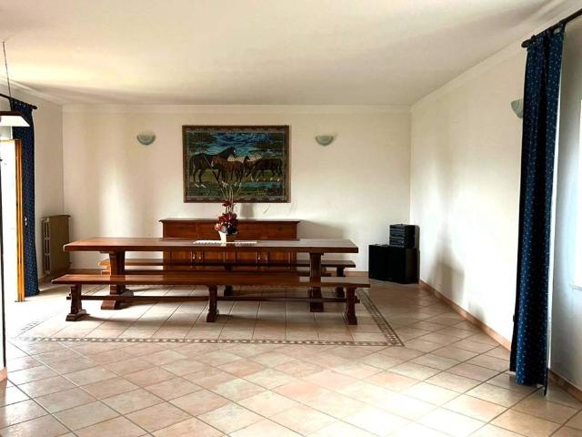 Villa in vendita a Orte VT