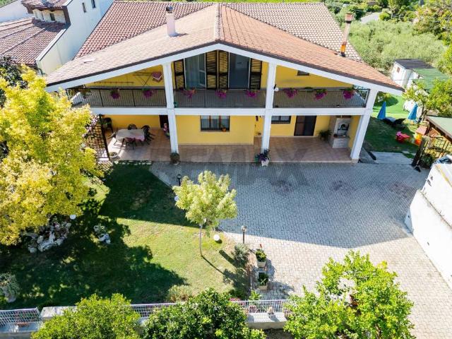 Villa in vendita a Ortona CH