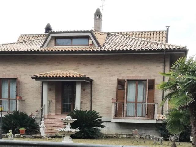Villa in vendita a Ortona CH
