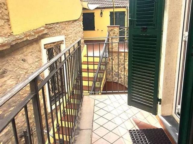 Villa in vendita a Ortovero SV