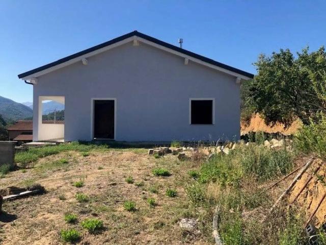 Villa in vendita a Ortovero SV